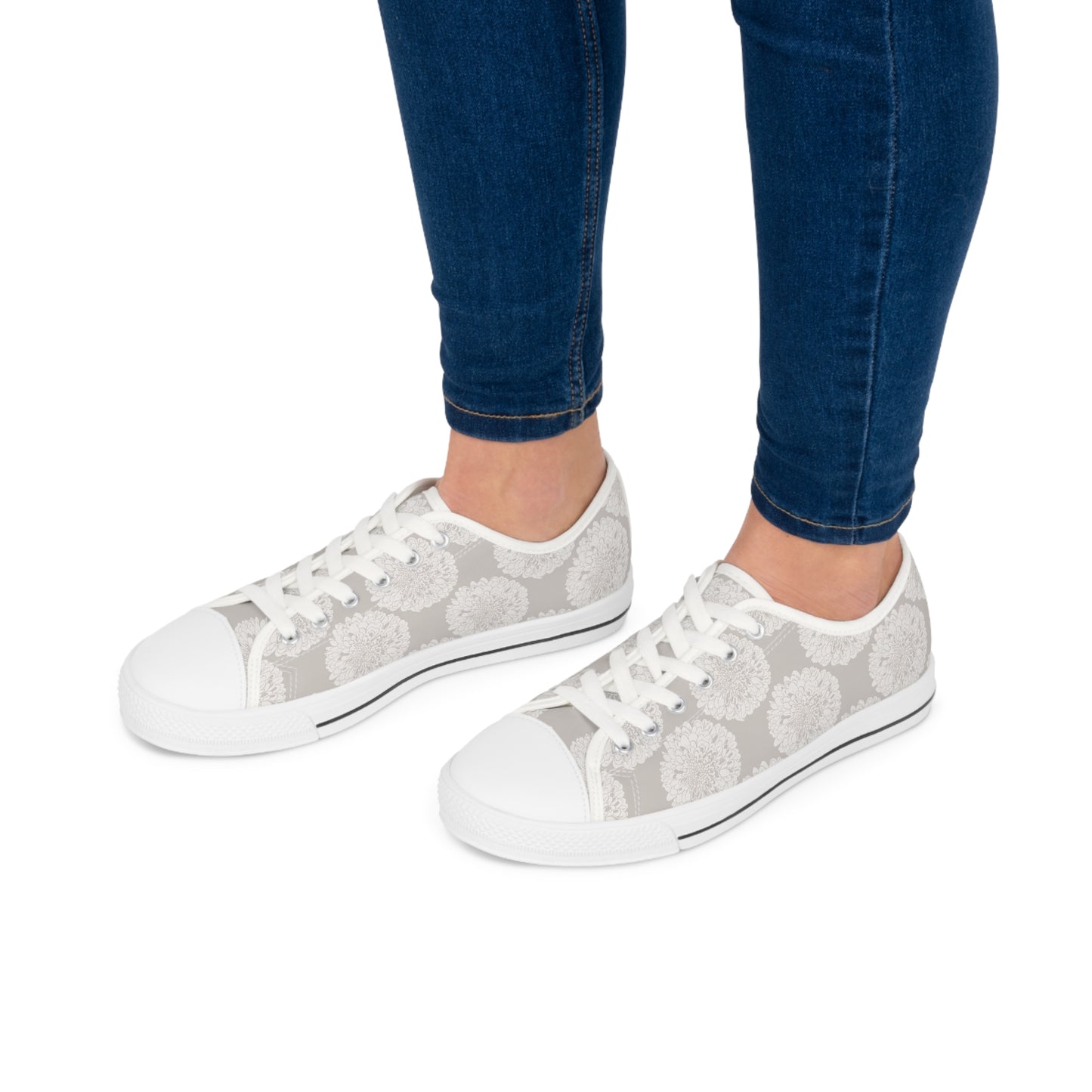 New Nouveau in Gray Women's Low Top Sneakers