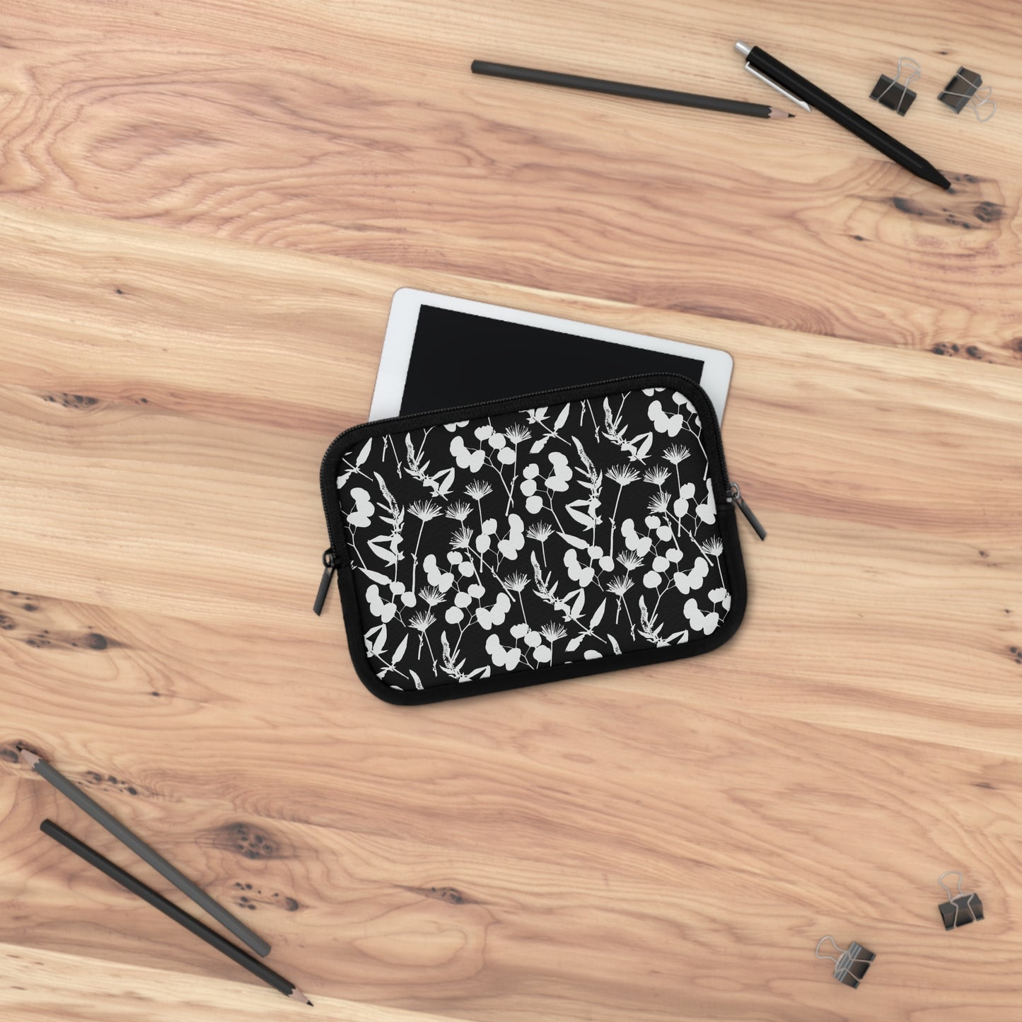 Black and White Floral Laptop Sleeve